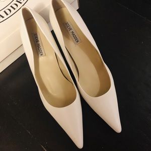Steve Madden Shoes - Steve Madden White Pumps Steve Madden Shoes - Steve Madden White Pumps